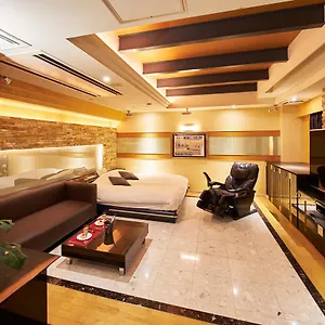 https://aqua-blue.kanagawa-hotels.com